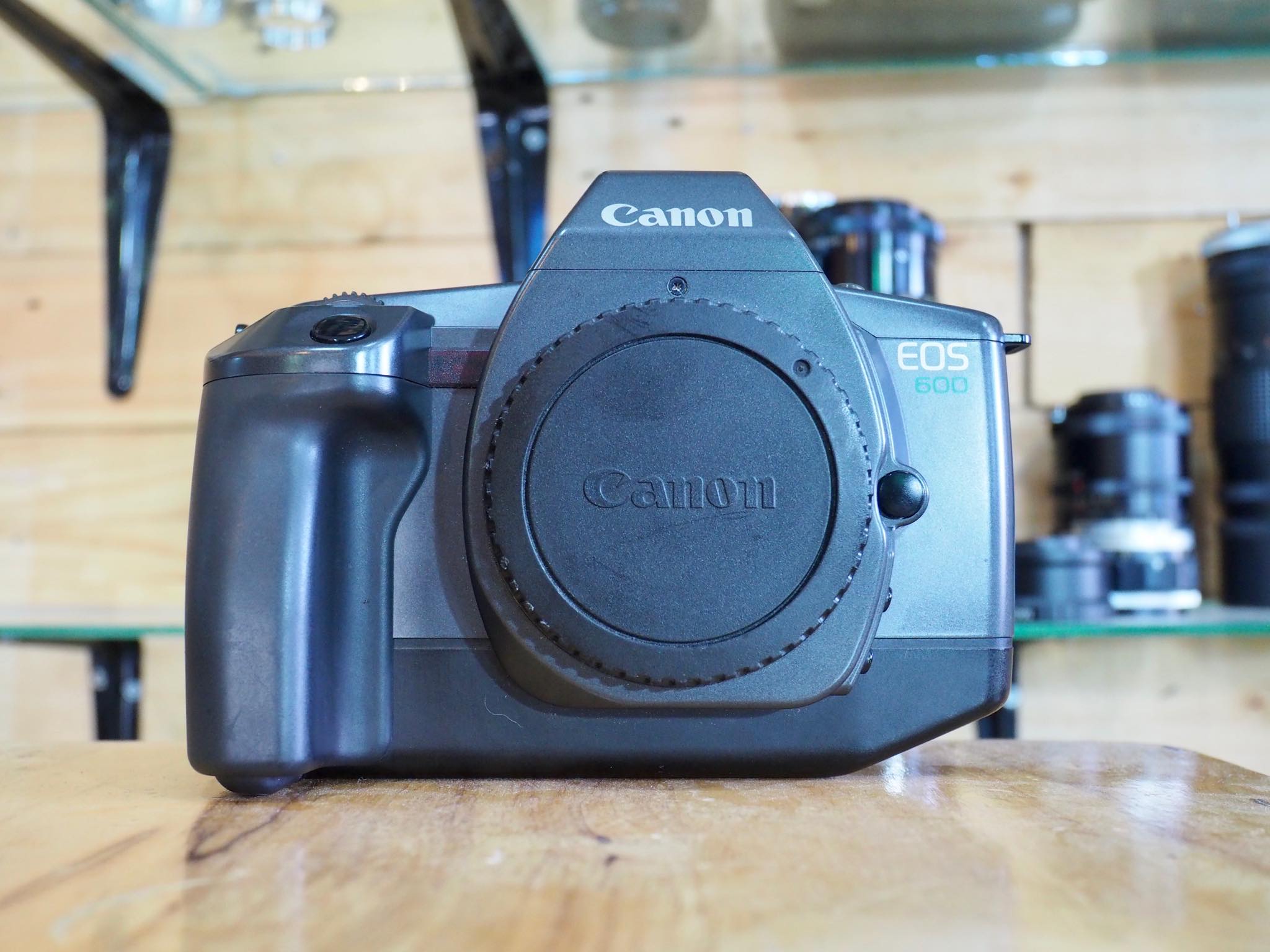 純正ショップ Canon EOS 10QD + EF 28-80mm f2.8-4 L - カメラ