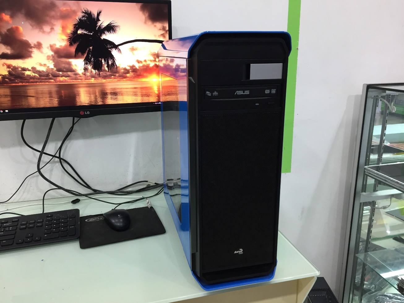 自作ゲーミングPC i5 4460 GTX760 SSD&HDD搭載 自作ゲーミングPC i5 4460 GTX760 SSD&HDD搭載