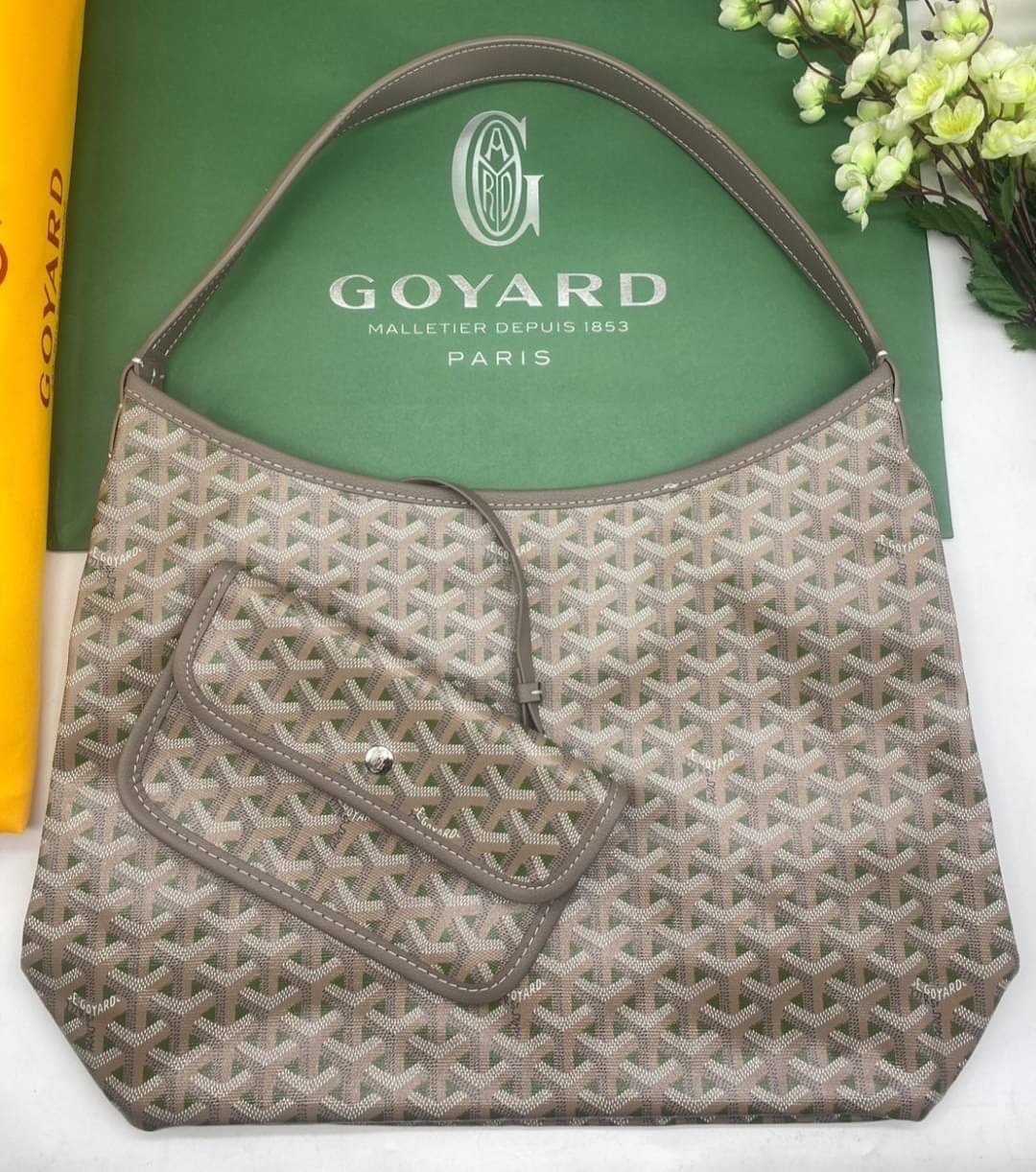 GOYARD Bohème Hobo Bag Size 34 cm. -  ขายสินค้าจากโรงเกลือ